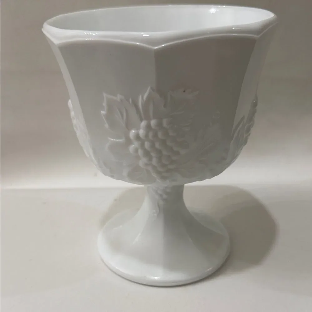 Indiana Glass White Milk Pedestal 6 2/2 In Tall Vase 3 In Round Grape Floral